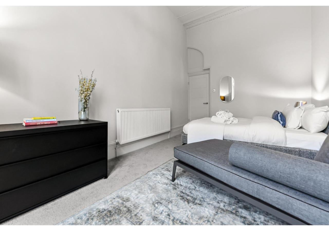 Ferienwohnung Upscale Urban Haven: Luxury Flat London Exterior foto